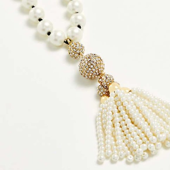 Ann Taylor Jewelry - NWT-One Size-Ann Taylor Pearlized Tassel Pendant Necklace